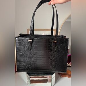Elegant Black Crocodile-Embossed Tote / work Bag